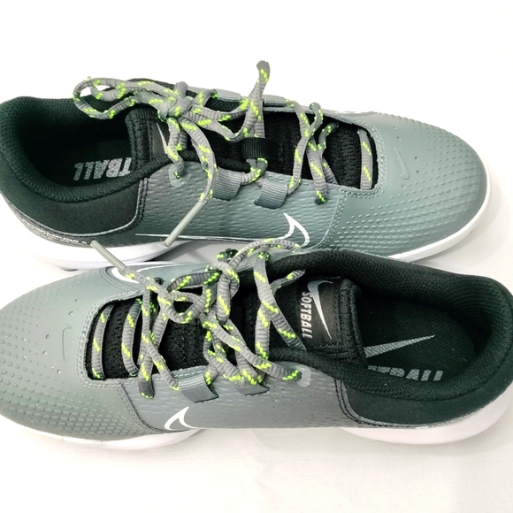 Nike Hyperdiamond 4 Elite Women's Softball Cleats Size: 8 NWOT - Chimpunes - Picture 8 of 11